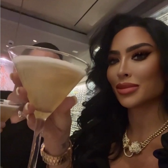 💃💃IM LIVE!!!! LETS SHOP 💃PLEASE LIKE MY LISTING TO BE NOTIFIED WHEN IM LIVE💃 - Picture 8 of 17